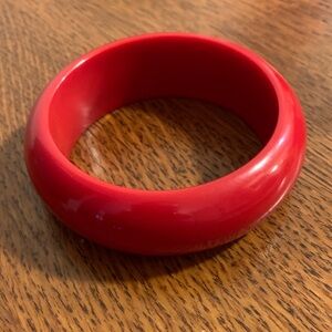 Bakelite Domed Red Bracelet